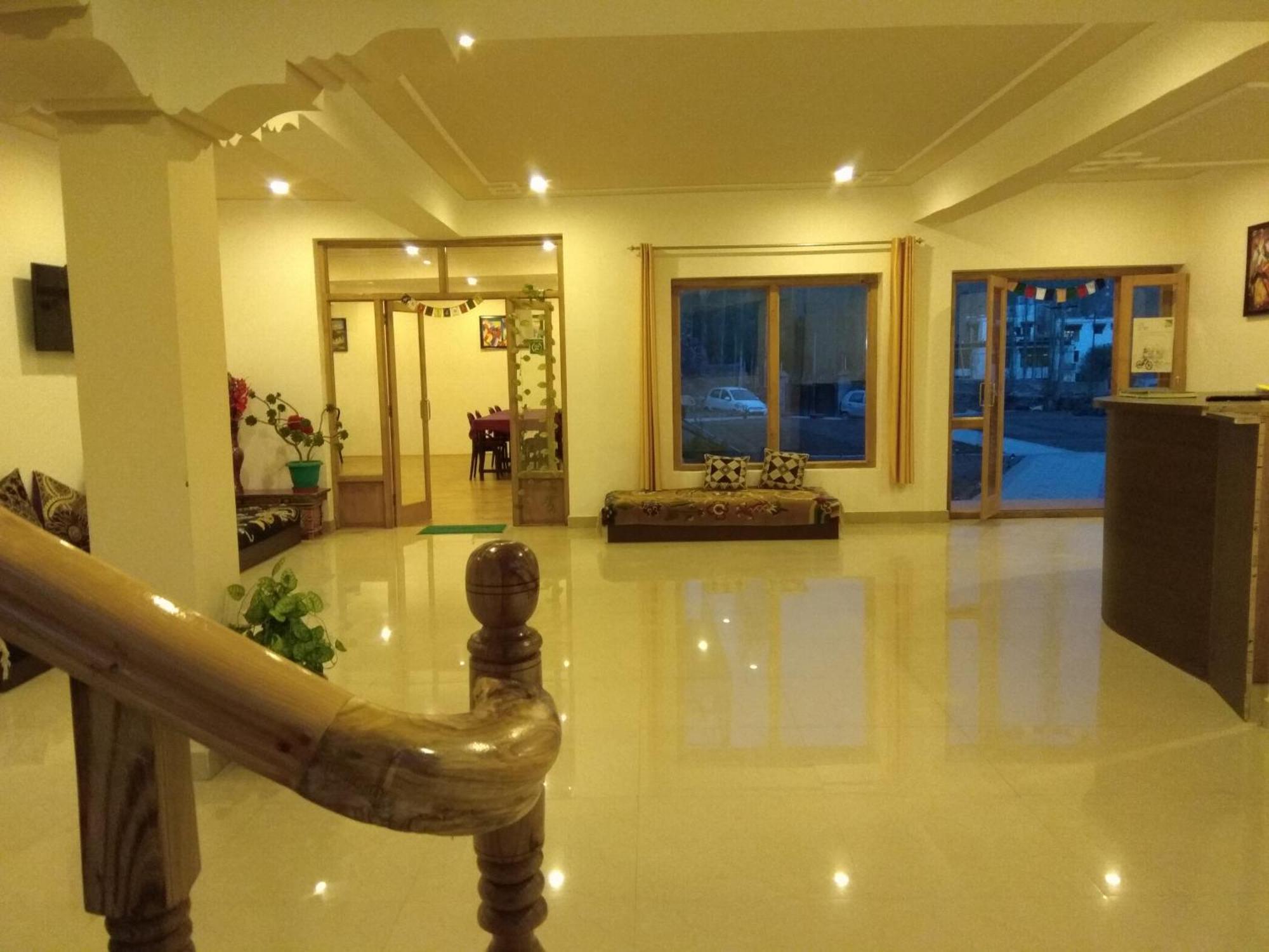 Shaolin Ladakh Hotel Leh Ngoại thất bức ảnh
