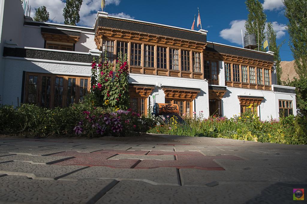 Shaolin Ladakh Hotel Leh Ngoại thất bức ảnh